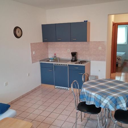 מאלי לוסיניי Apartments Bellus Mare מראה חיצוני תמונה