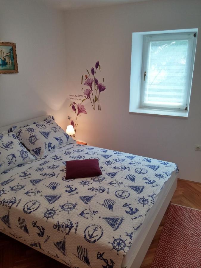 מאלי לוסיניי Apartments Bellus Mare מראה חיצוני תמונה