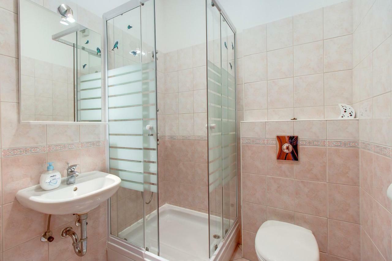 מאלי לוסיניי Apartments Bellus Mare מראה חיצוני תמונה
