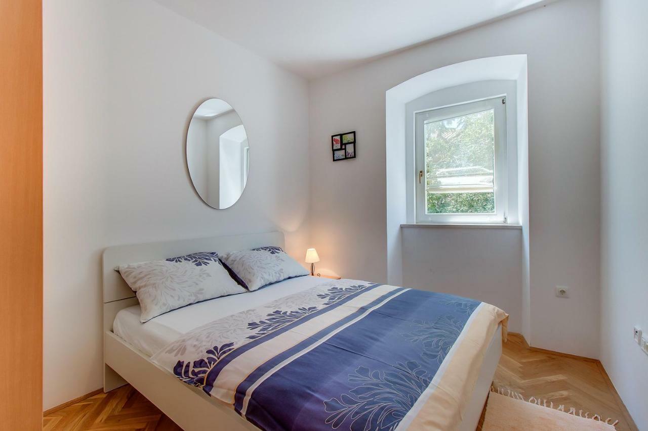 מאלי לוסיניי Apartments Bellus Mare מראה חיצוני תמונה